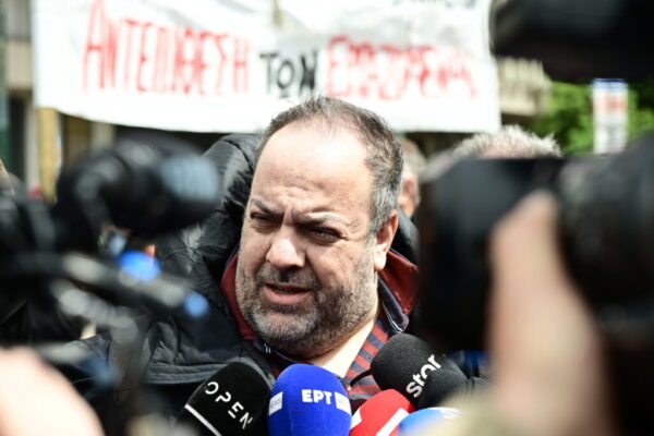 Κ.Γενηδούνιας στον δημοσιογράφο Μάκη Νοδάρο στο Ionion Fm : » Με απέλυσαν εκδικητικά επειδή έθεσα υποψηφιότητα και ζήτησα να συμμετέχω στο ντοκιμαντέρ για τα Τέμπη , του Κώστα Βαξεβάνη ( ΗΧΗΤΙΚΟ)