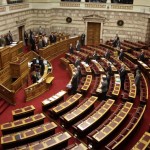 ΝΔ-ΠΑΣΟΚ «πέρασαν» 42 τροπολογίες χθες στη Βουλή- και για τη Μανωλάδα !