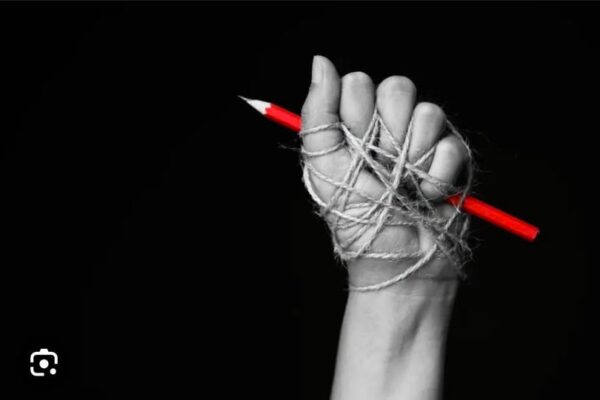Νόμος για τα SLAPPs: Μια σημαντική θεσμική νίκη για τους δημοσιογράφους και την ελευθερία του Τύπου.